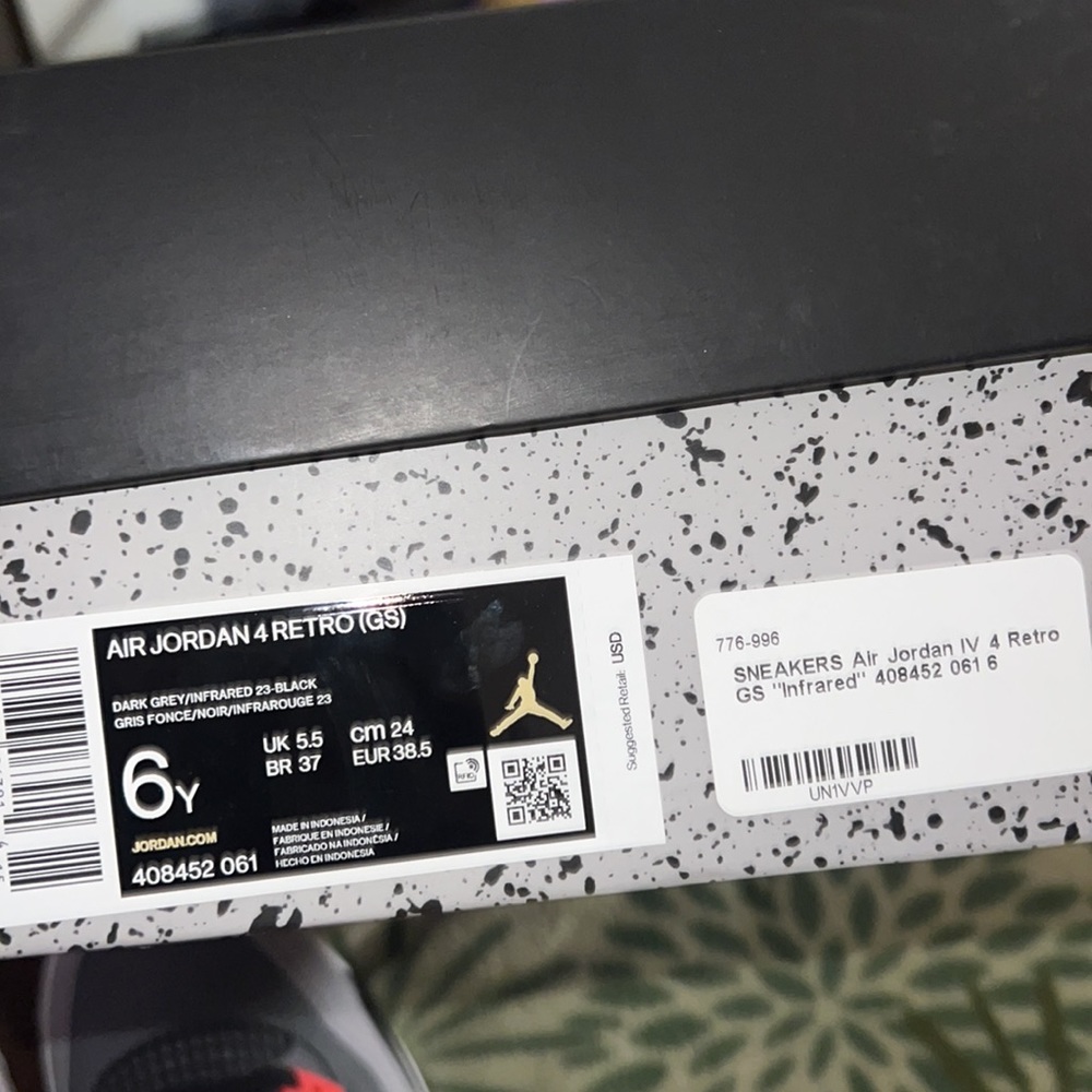 Jordan 4 - Picture 8 of 8